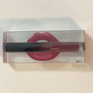 Huda beauty demi matte cream lipstick lady boss